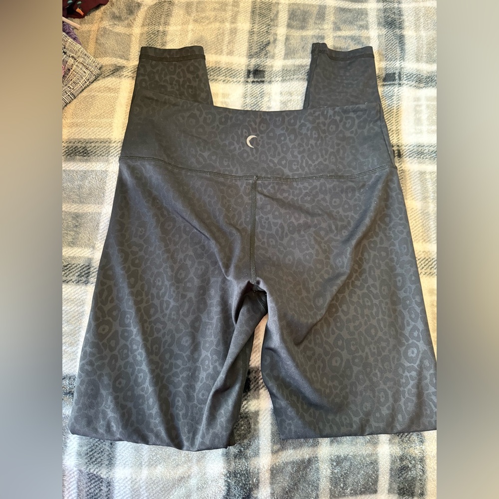 ZYIA Black Leopard Leggings